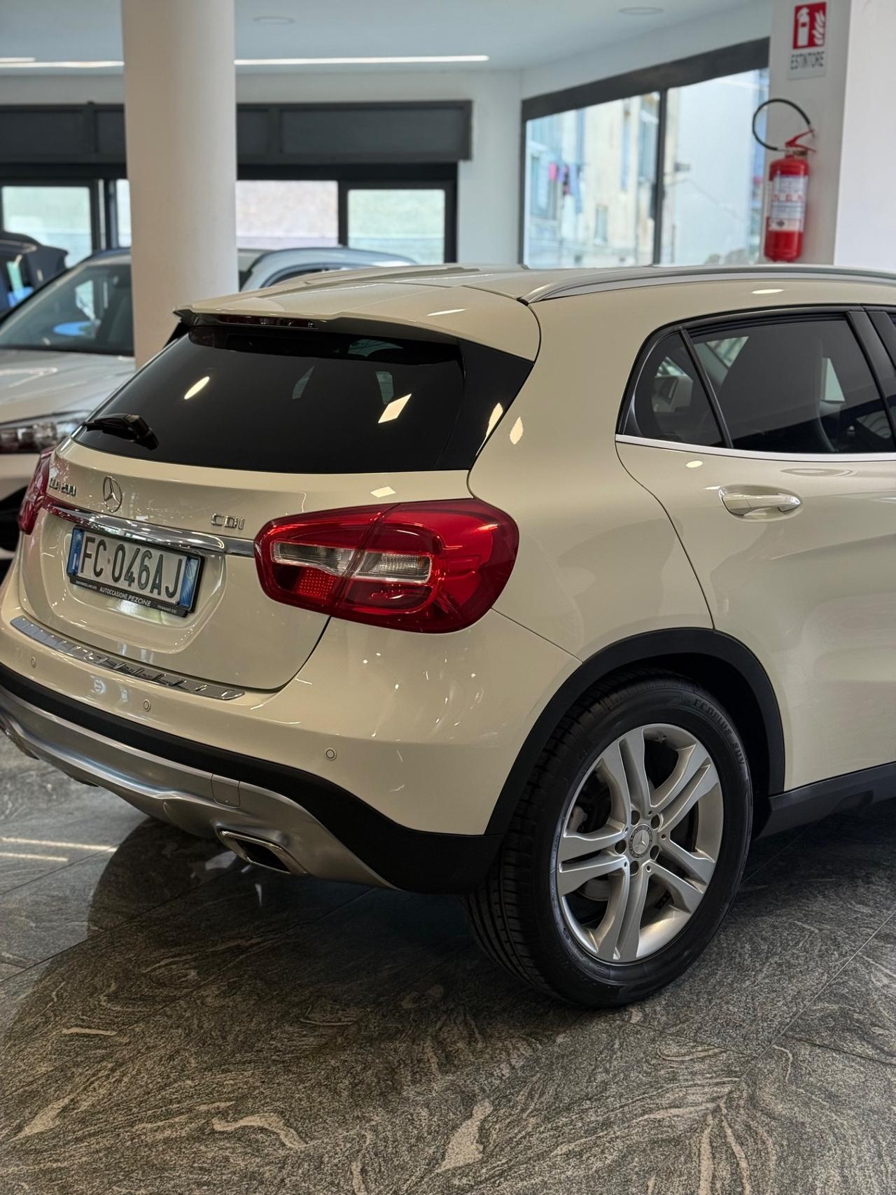 Mercedes-benz GLA 200 d Sport