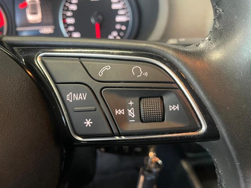 AUDI A3 3ª serie A3 Cabrio 1.6 TDI 116 CV Sport