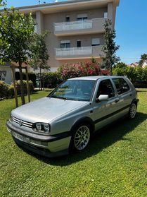 Volkswagen Golf 2.8 VR6 cat 5 porte