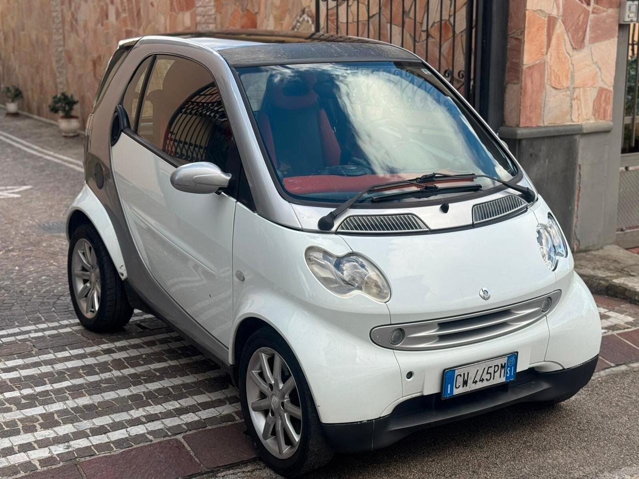 Smart ForTwo 700 coupé pure