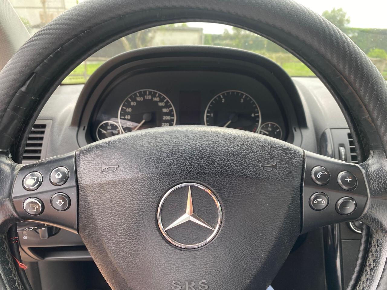 MERCEDES CLASSE A 180 CLASSIC