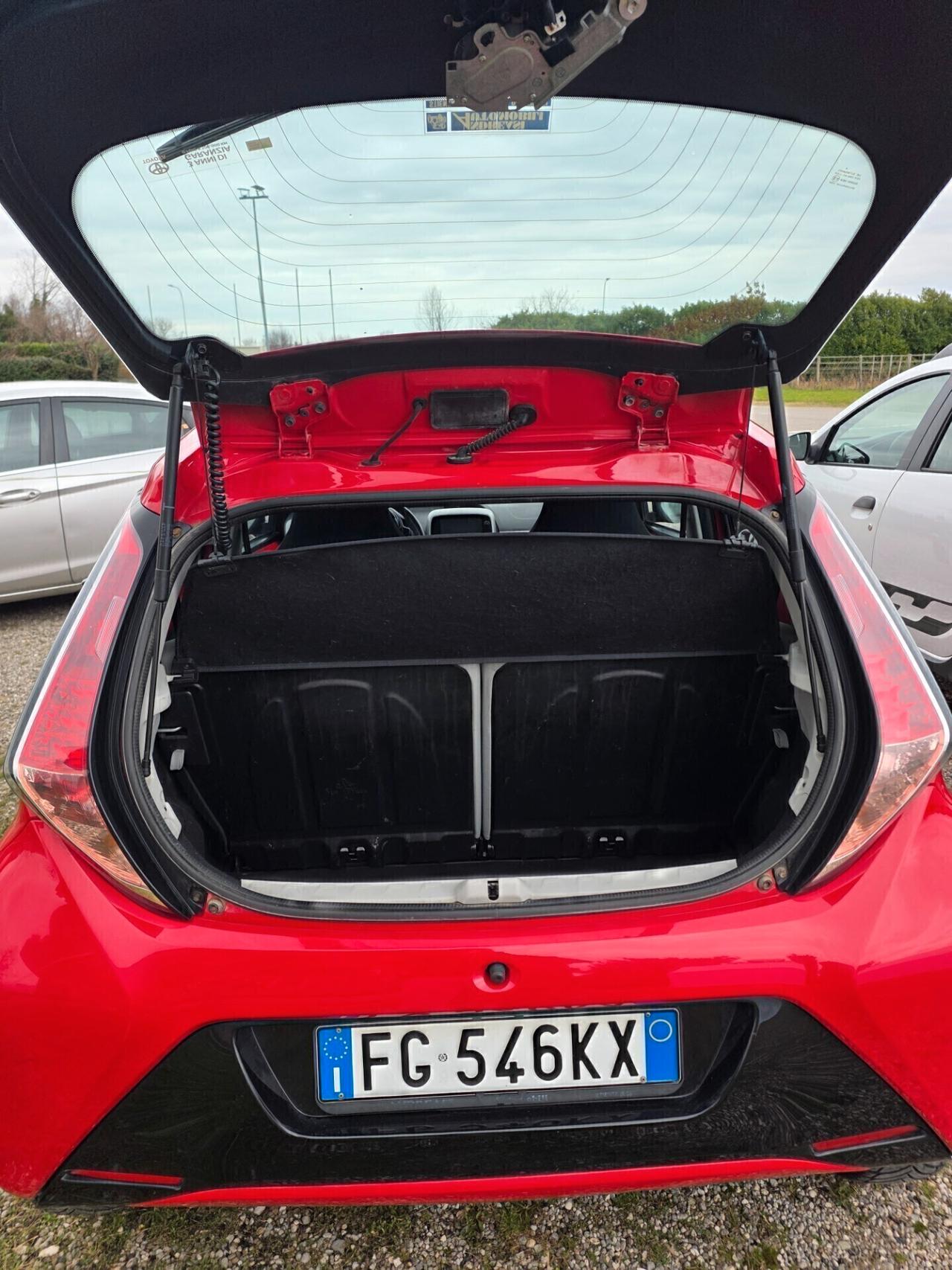 Toyota Aygo 1.0 benz. 2017 FINANZIABILE