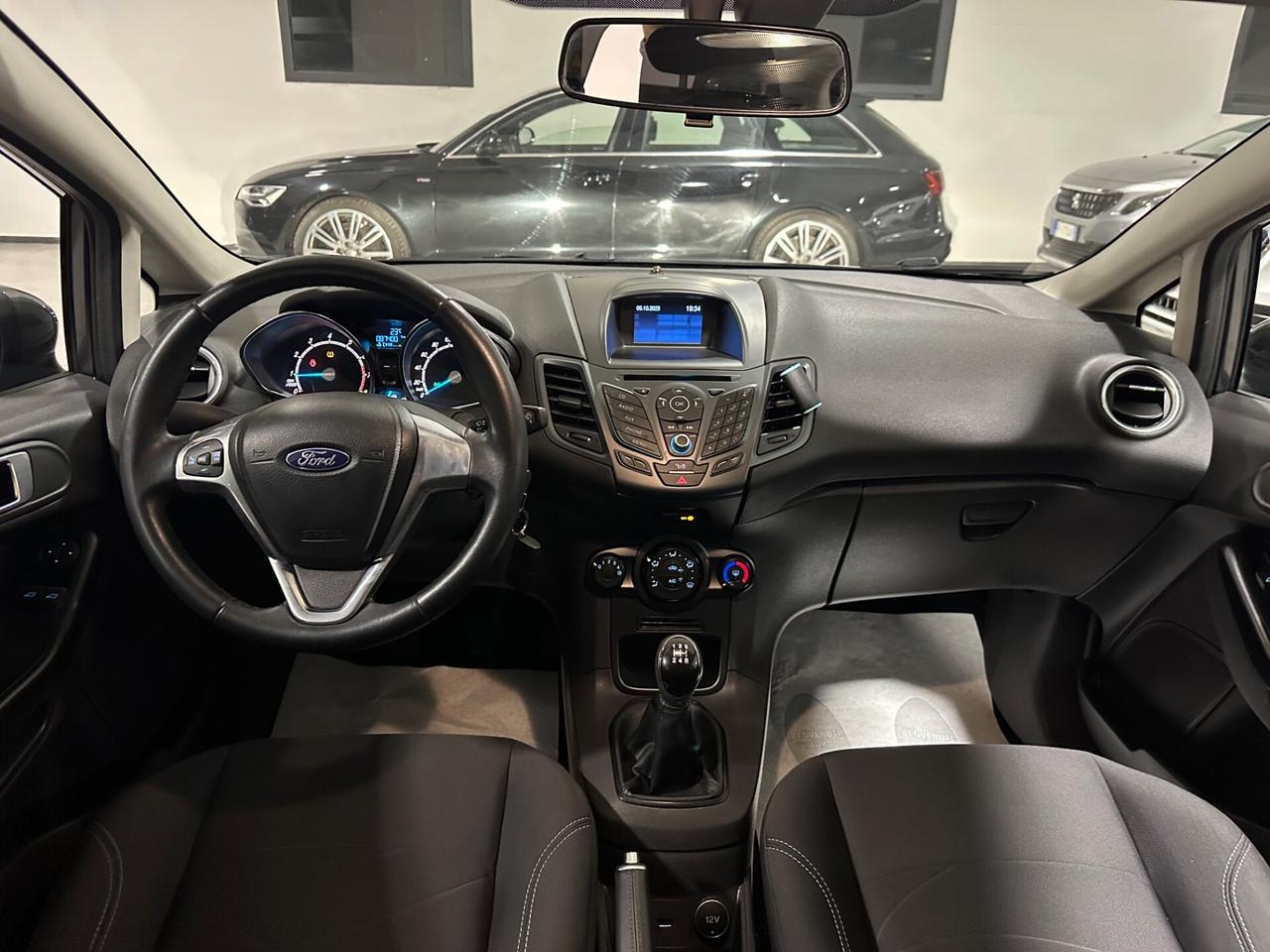 Ford Fiesta 1.2 60CV 5 porte Black & White Edition