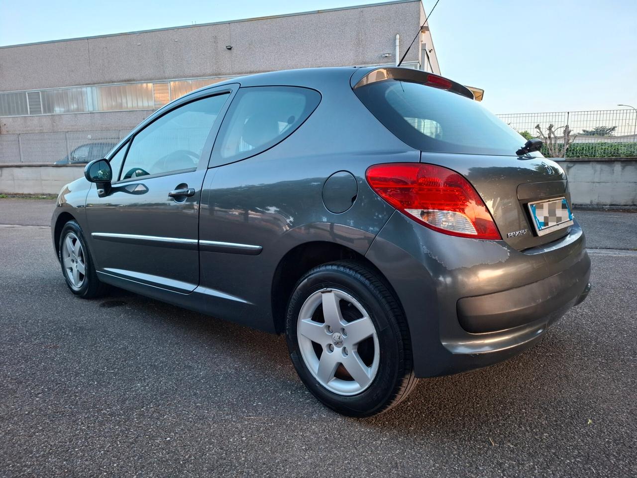 Peugeot 207 1.4 HDi 70CV 3p. XS