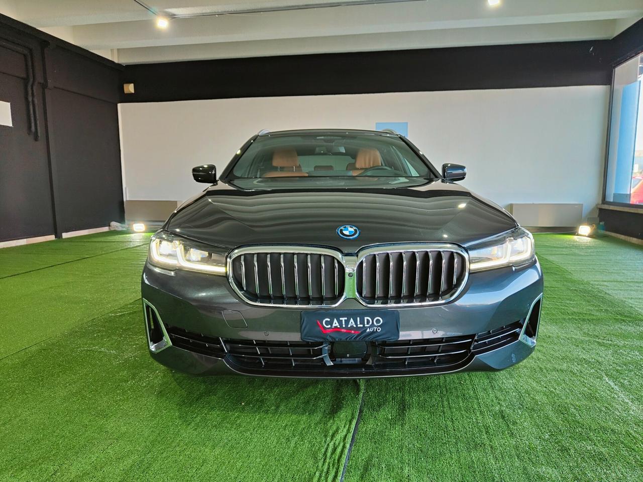 Bmw 530e xDrive Touring Luxury Line