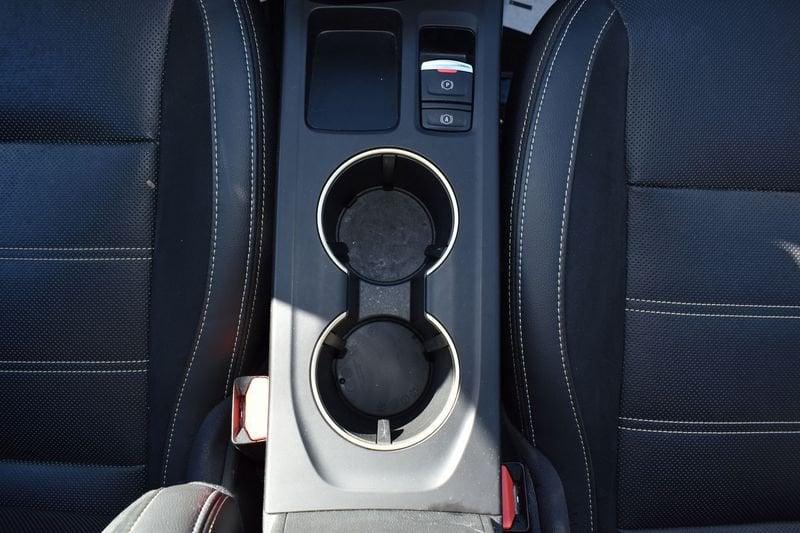 Renault Arkana E-Tech 1.6 Hybrid E-TECH 145 Techno