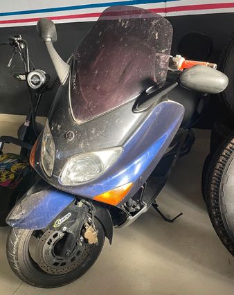 Yamaha T-Max