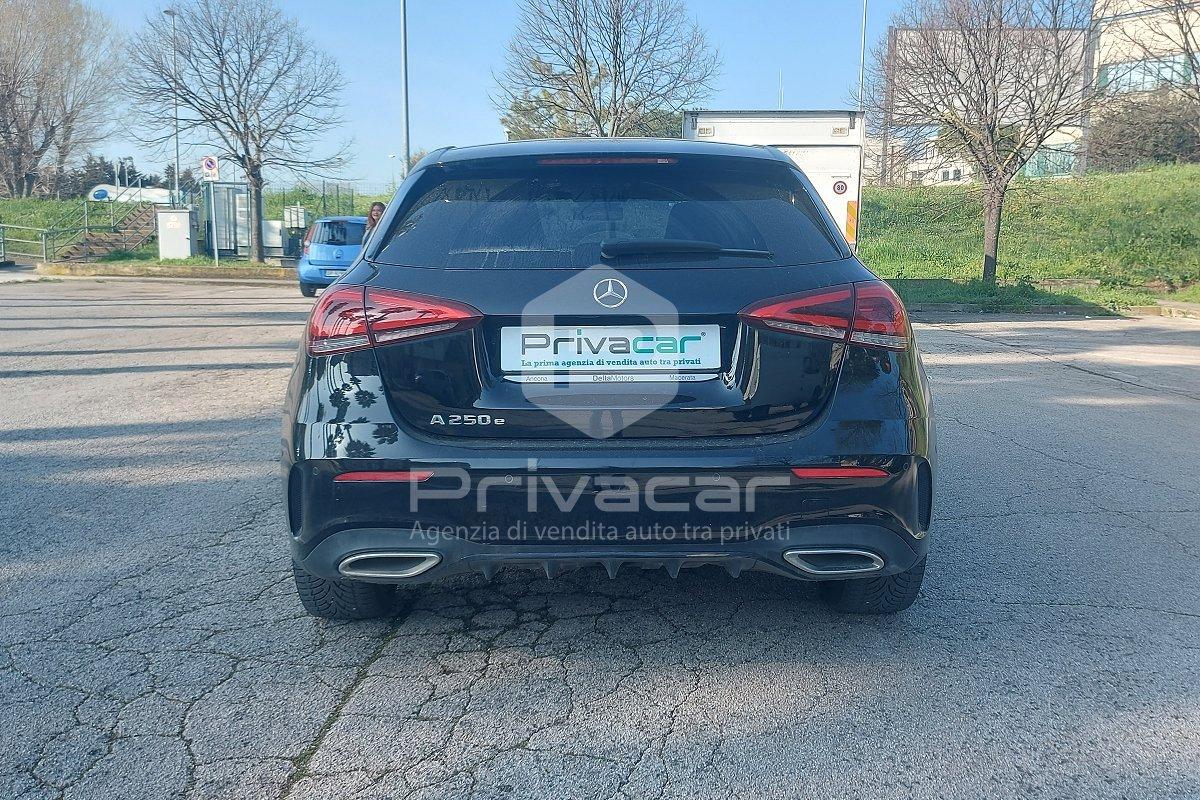 MERCEDES A 250 e hybrid EQ Premium