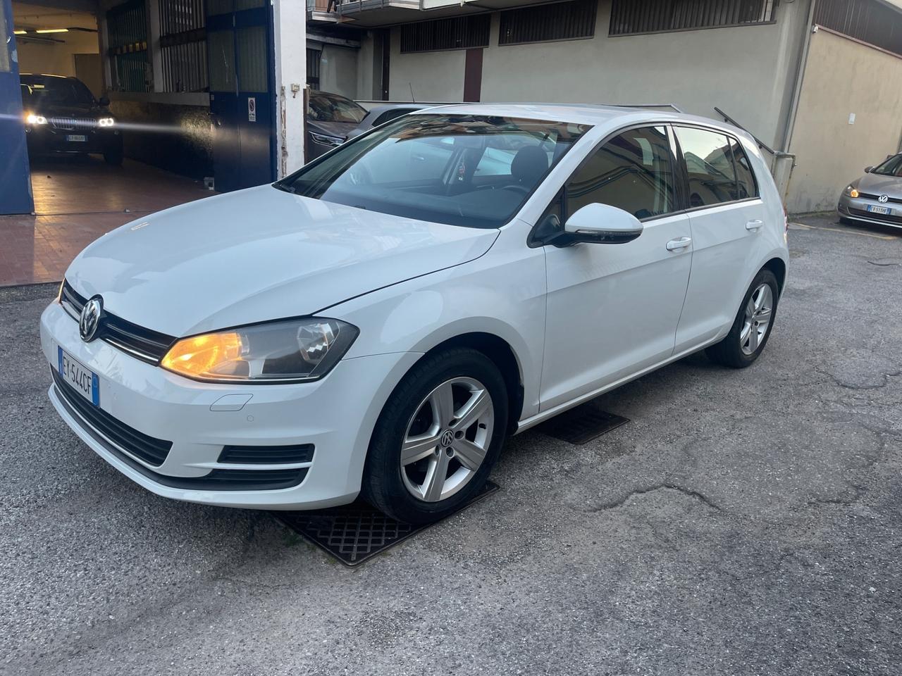 Volkswagen Golf 1.6 TDI 5p. Highline BlueMotion Technology