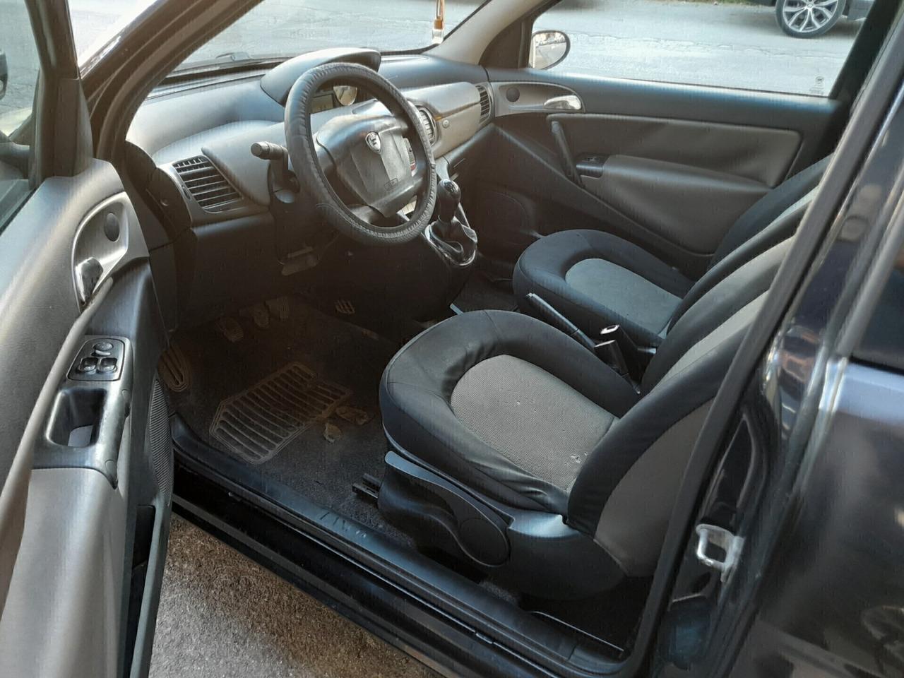 Lancia Ypsilon 1.3 Multijet 16V