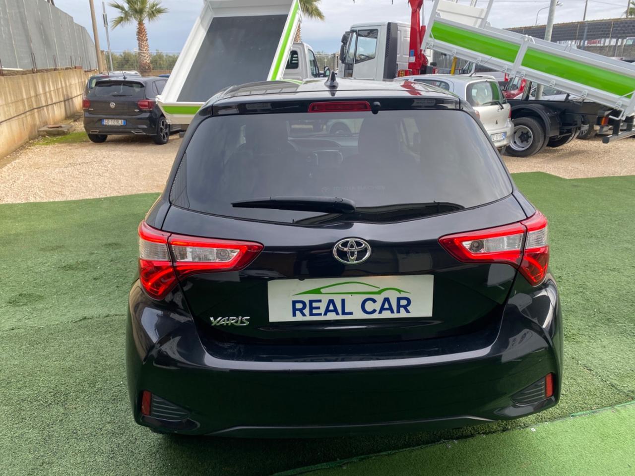 Toyota Yaris 1.0 Benzina Y20 Full Led Anno 2019