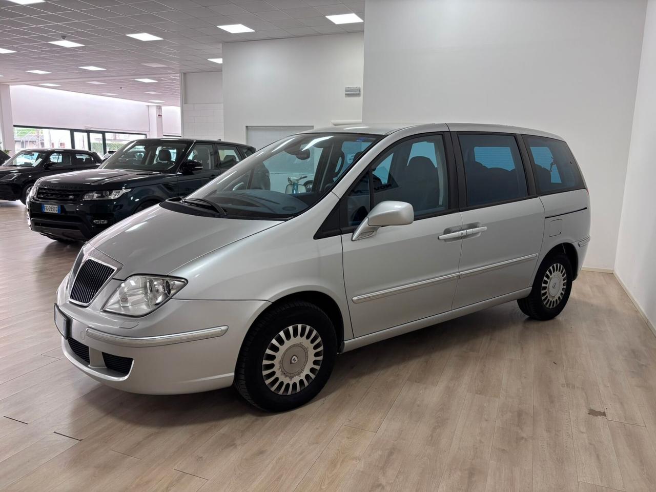 Lancia Phedra 2.2 JTD