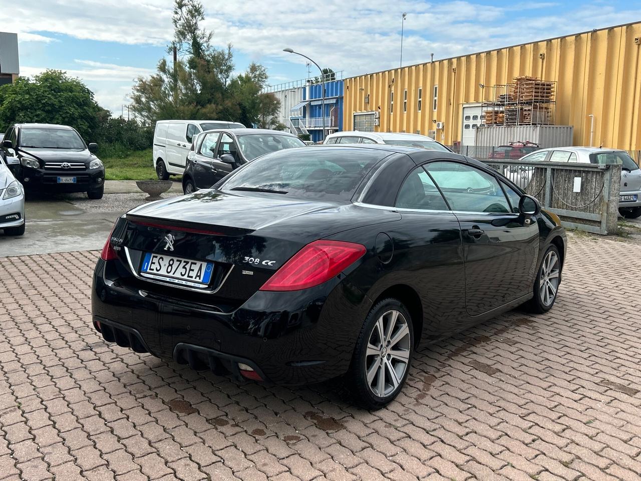 Peugeot 308 1.6 e-HDi 115CV Stop&Start CC Allure