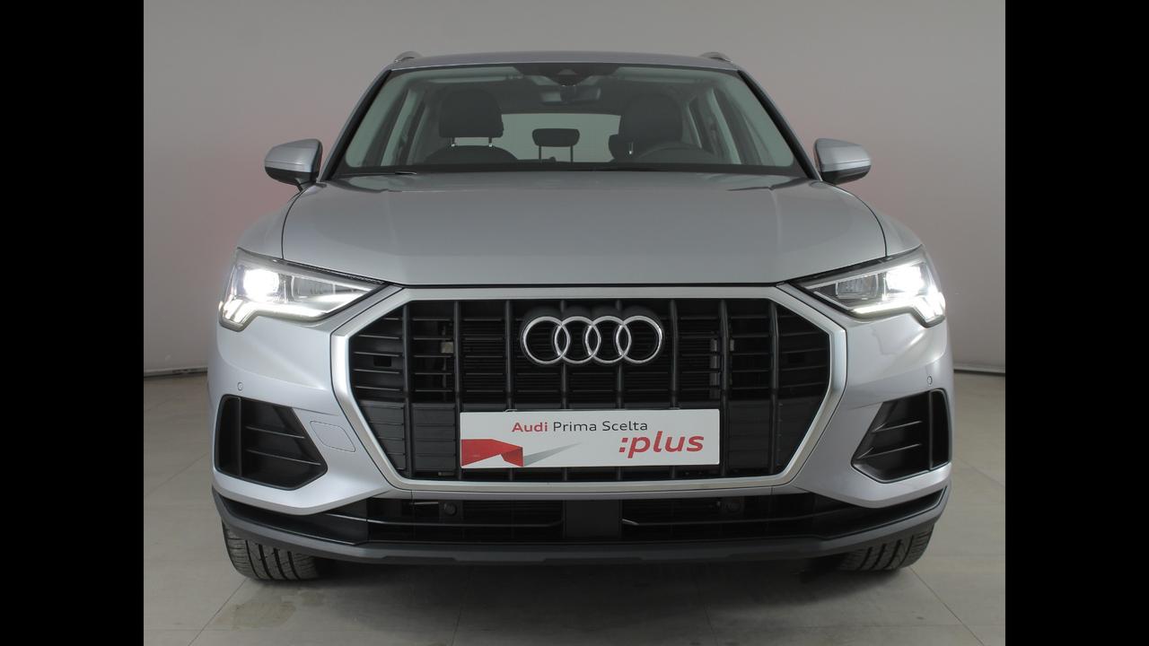 AUDI Q3 II 2018 - Q3 45 1.4 tfsi e Business s-tronic