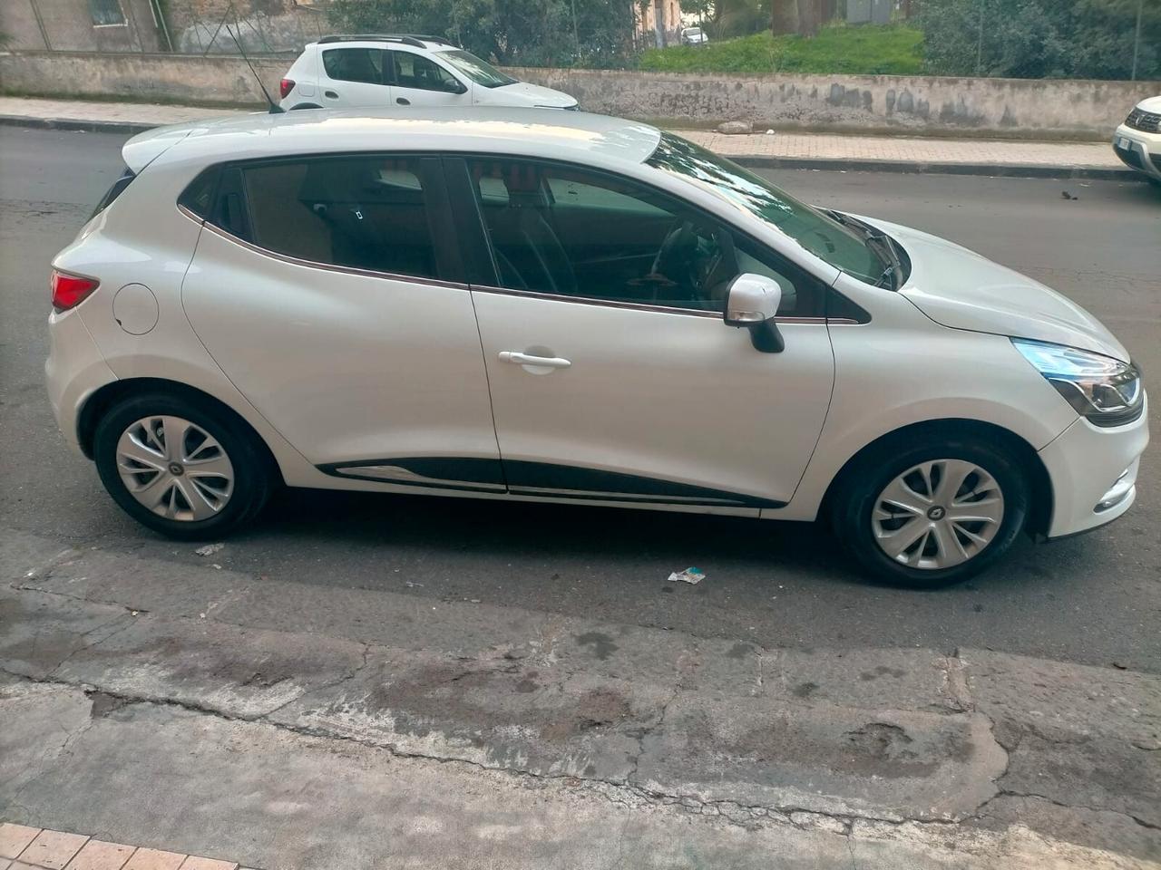 Renault Clio dCi 8V 75CV Start&Stop 5 porte Energy Zen