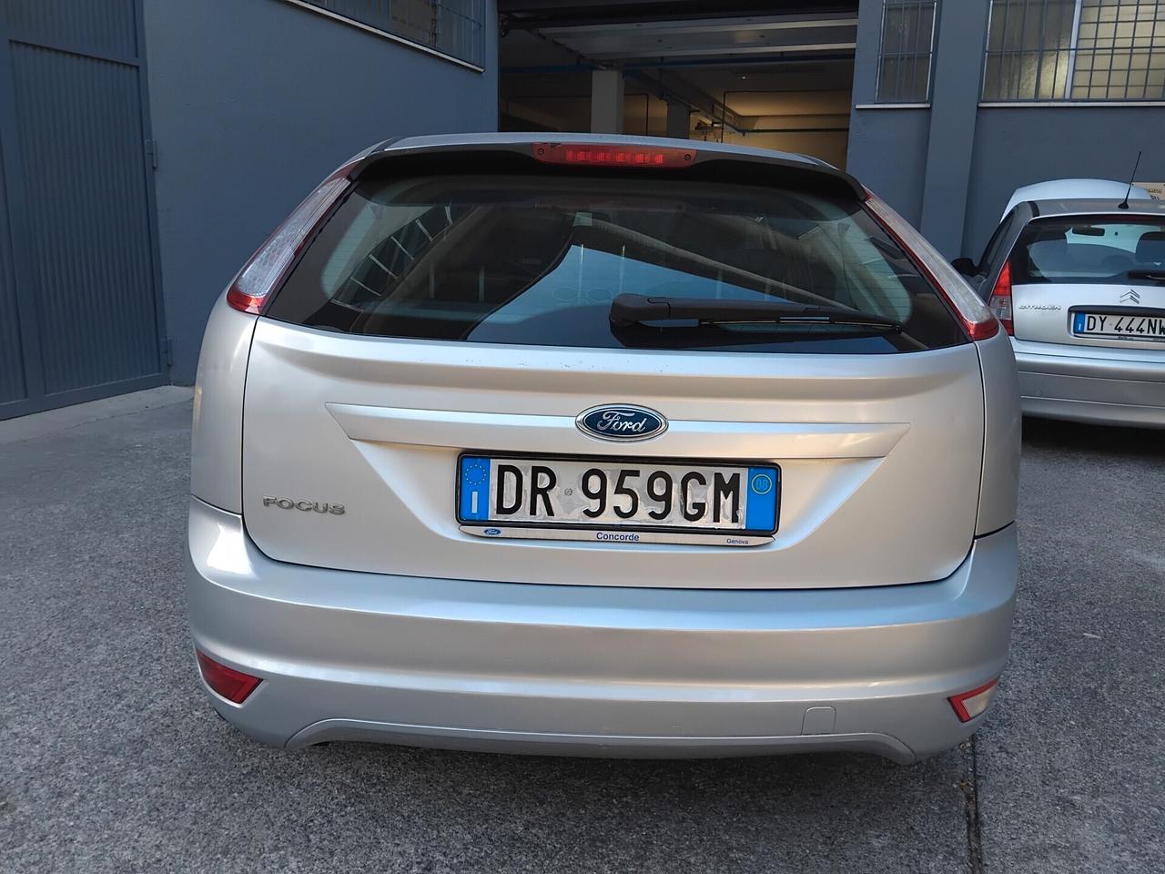 Ford Focus 2.0 gpl garanzia
