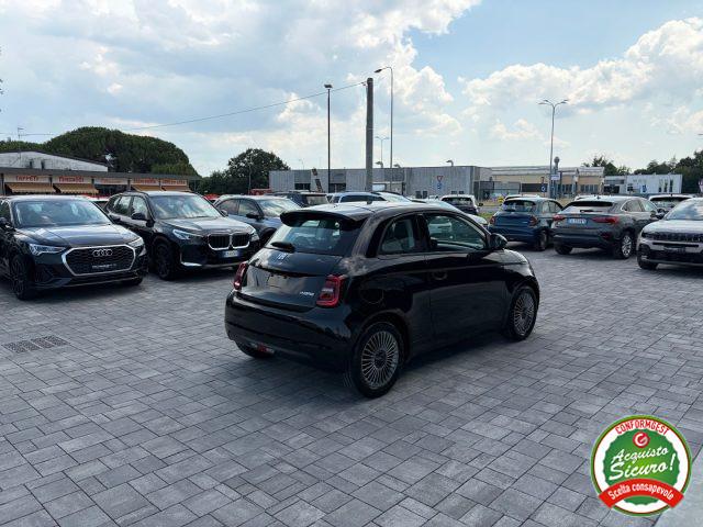 FIAT 500 Hybrid ICON anche neopatentati