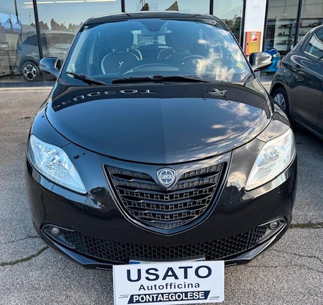 Lancia Ypsilon 0.9 TwinAir 85 CV 5 porte Metano Ecochic Elefantino