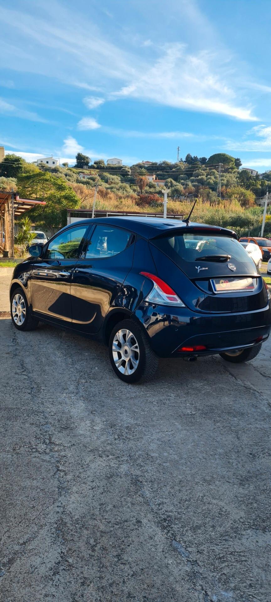 Lancia Ypsilon 1.2 69 CV 80.000 km 03/2016