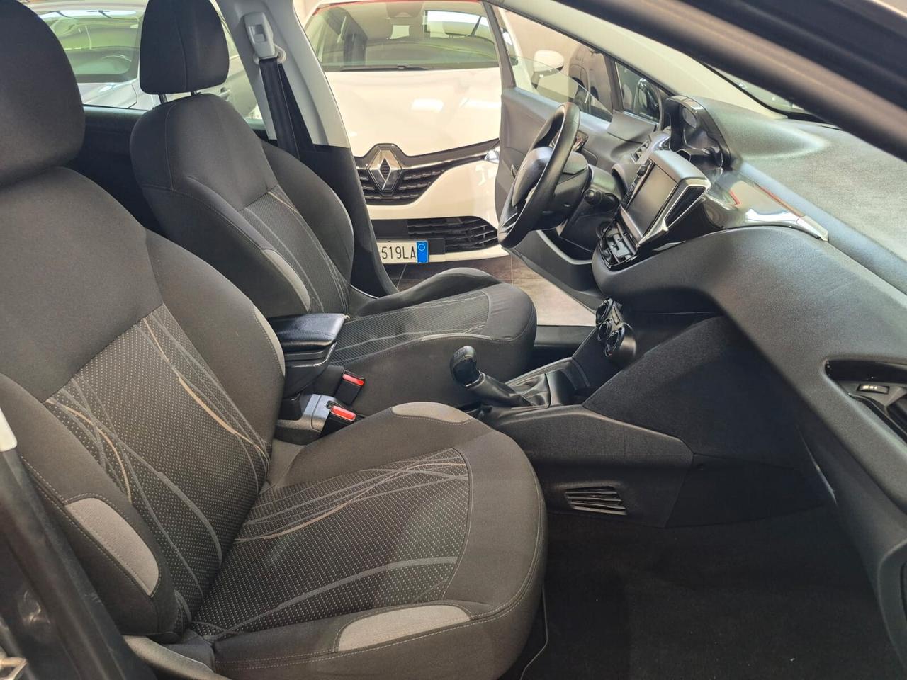 Peugeot 208 1.4 VTi 95 METANO