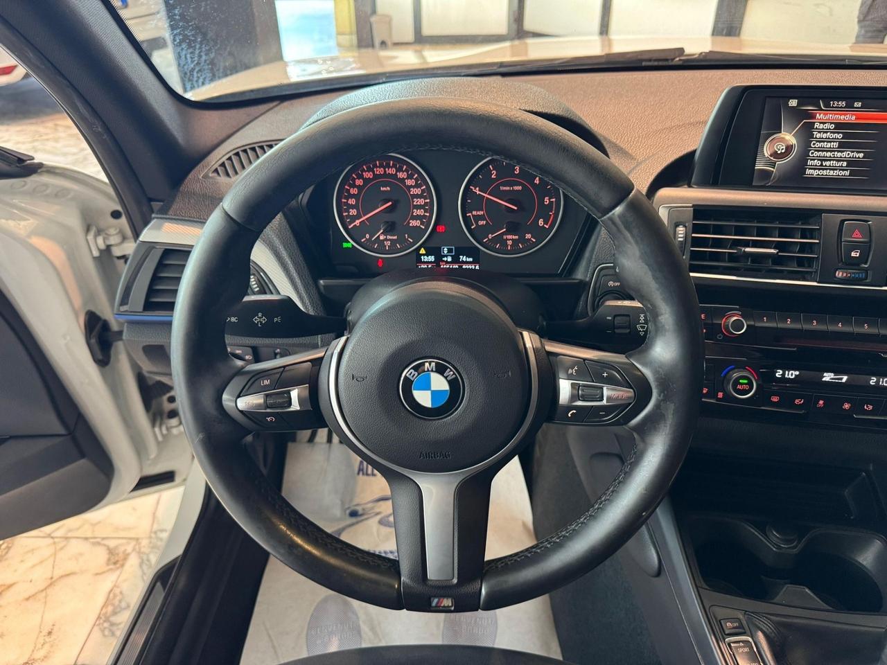 Bmw 116 116d 5p. Urban