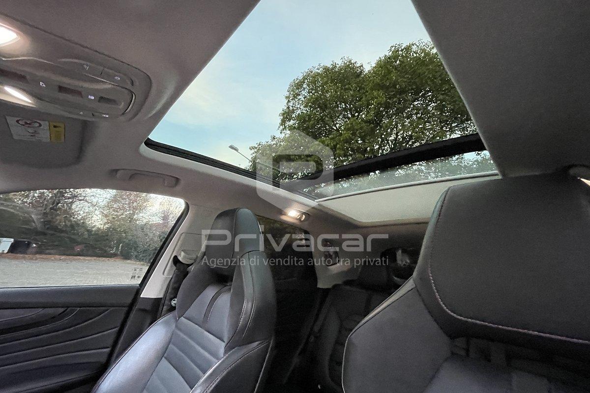 MG EHS Plug-in Hybrid Exclusive