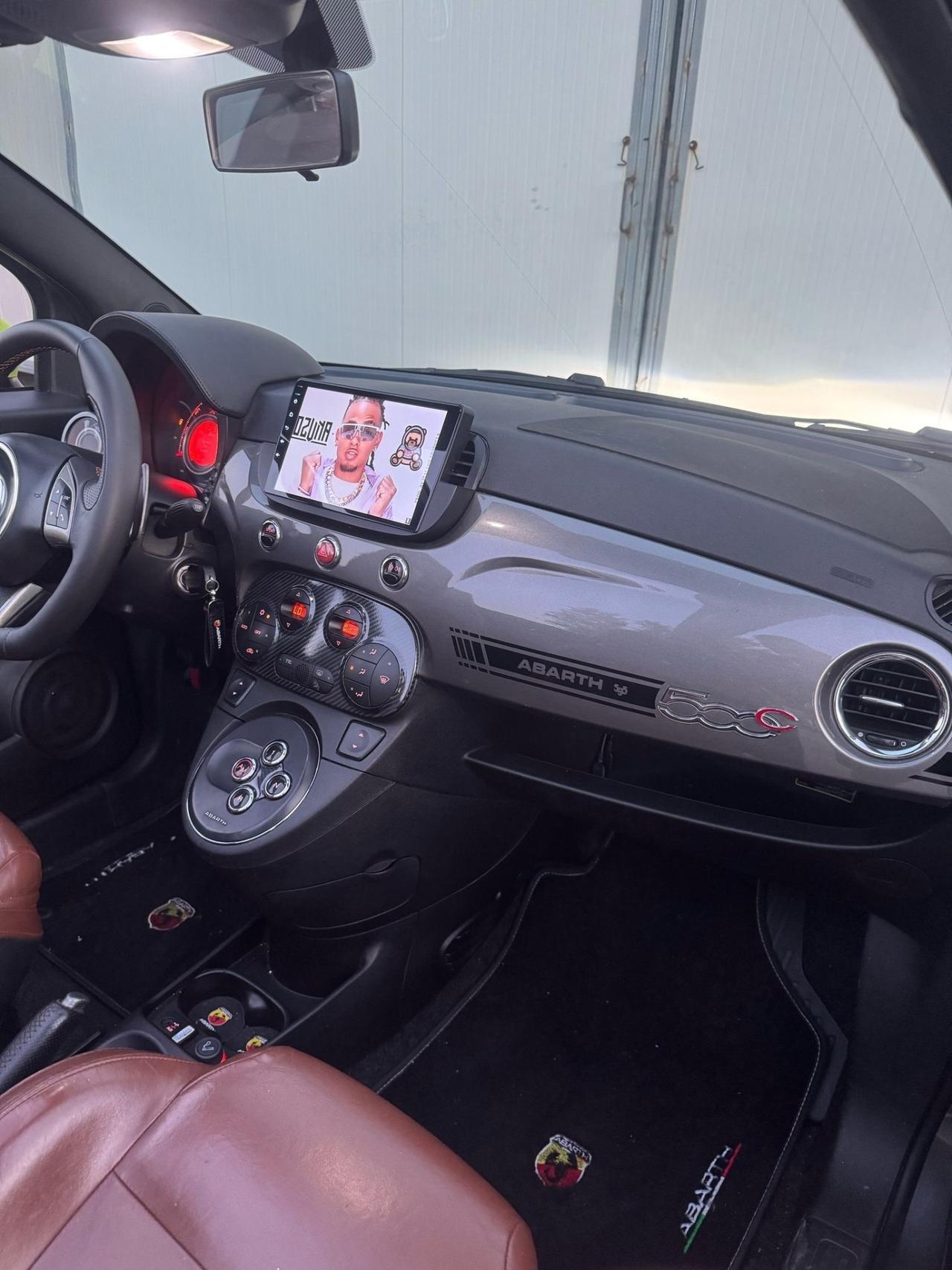 Abarth 500 C 1.4 Turbo T-Jet