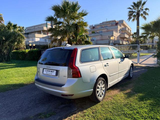 VOLVO V50 1.6 D cat Momentum