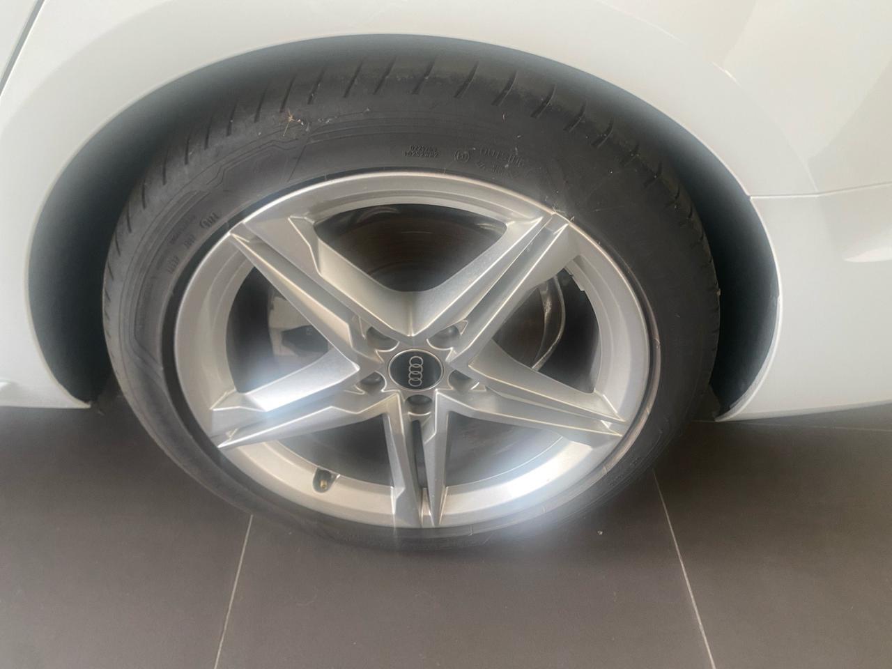 AUDI A4 V 2019 Avant - A4 Avant 40 2.0 tdi mhev S line edition quattro 204cv s-tronic