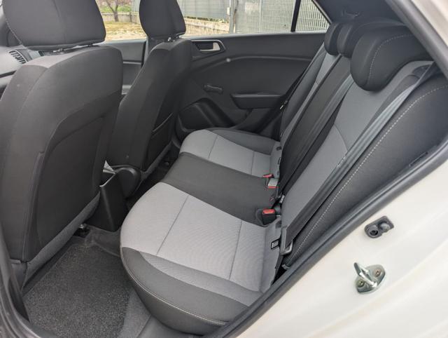 HYUNDAI i20 i20 5p 1.2 Classic 75cv TAGLIANDATA