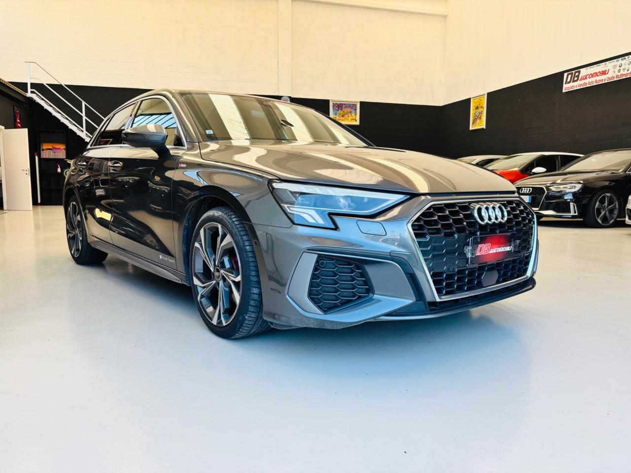 Audi A3 Sedan 35 TFSI S line edition