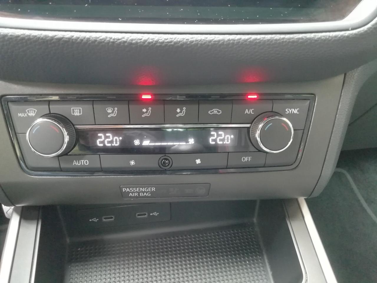 Seat Arona 1.0 TGI FR "FARI LED - UNICO PROPRIETARIO"