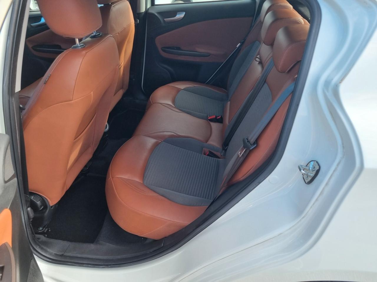 Alfa Romeo Giulietta 1.6 JTDm-2 105 CV Exclusive