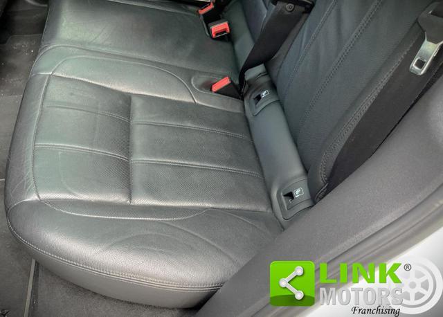 LAND ROVER Range Rover Evoque 2.0D I4 163 CV AWD R-Dynamic HSE