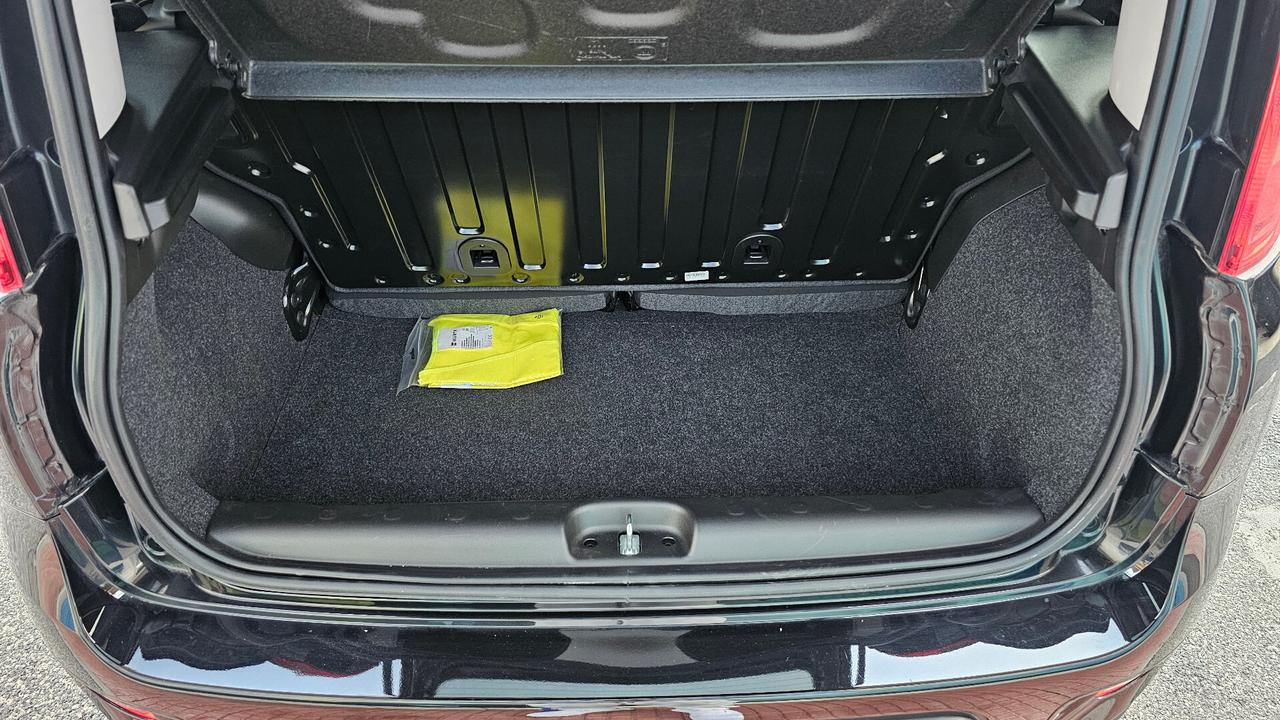 Fiat Panda 1.0 FireFly S&S Hybrid City Cross UNIPRO TAGL UFF UCON 5
