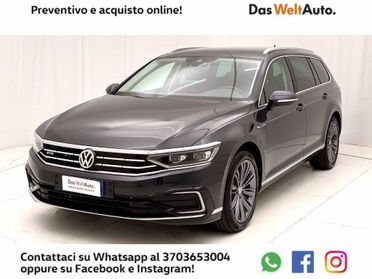 VOLKSWAGEN Passat Variant 1.4 GTE DSG Plug-In-Hybrid del 2019