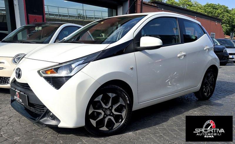 Toyota Aygo 11000 KM PARI AL NUOVO! Connect 1.0 VVT-i 72 CV 5 porte x-clusiv