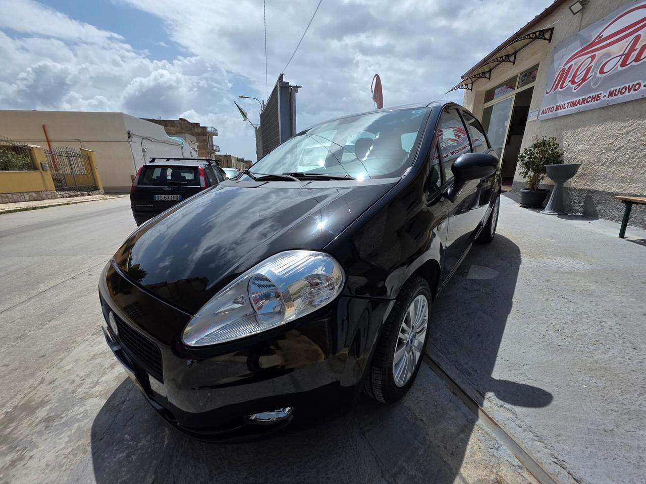 Fiat Grande Punto 1.3 MJT 75 CV 5 porte Dynamic