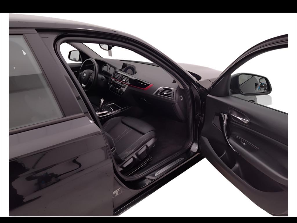 BMW Serie 1 F/20-21 2015 - 118d Sport auto 5p my18