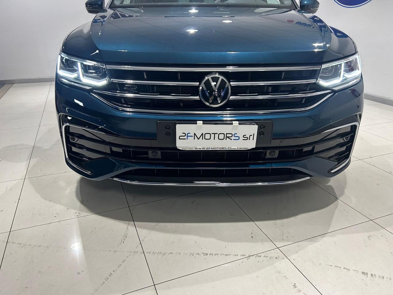 Volkswagen Tiguan 2.0 tdi R-Line 4motion 200cv dsg