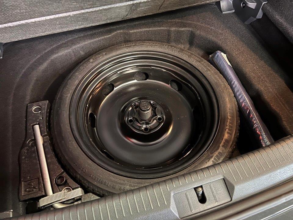 Volkswagen Golf GTI Performance 2.0 TSI DSG 5p
