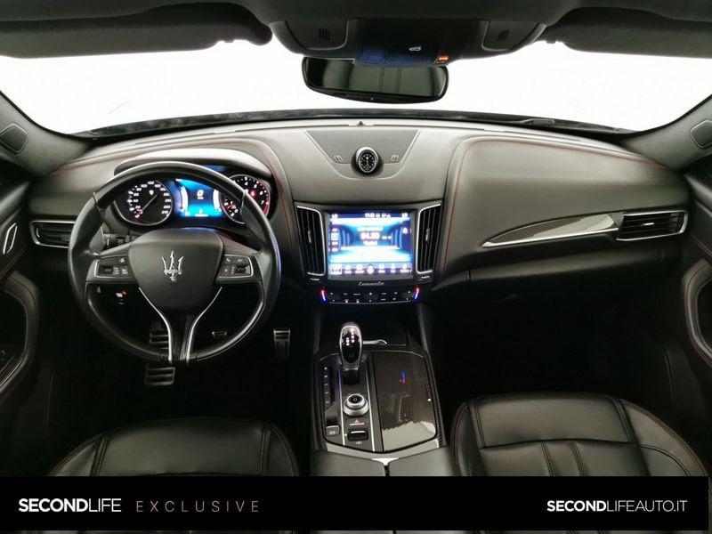 Maserati Levante 3.0 V6 430cv auto