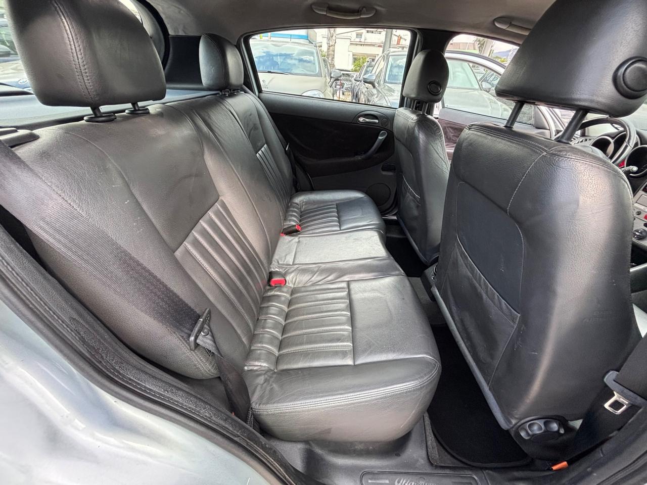 ALFA ROMEO 147 1.9JTD 5P DISTINCTIVE