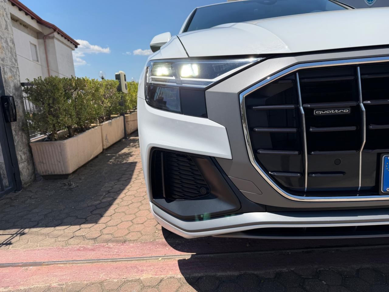 Audi Q8 50 TDI 286 CV quattro tiptronic Sport