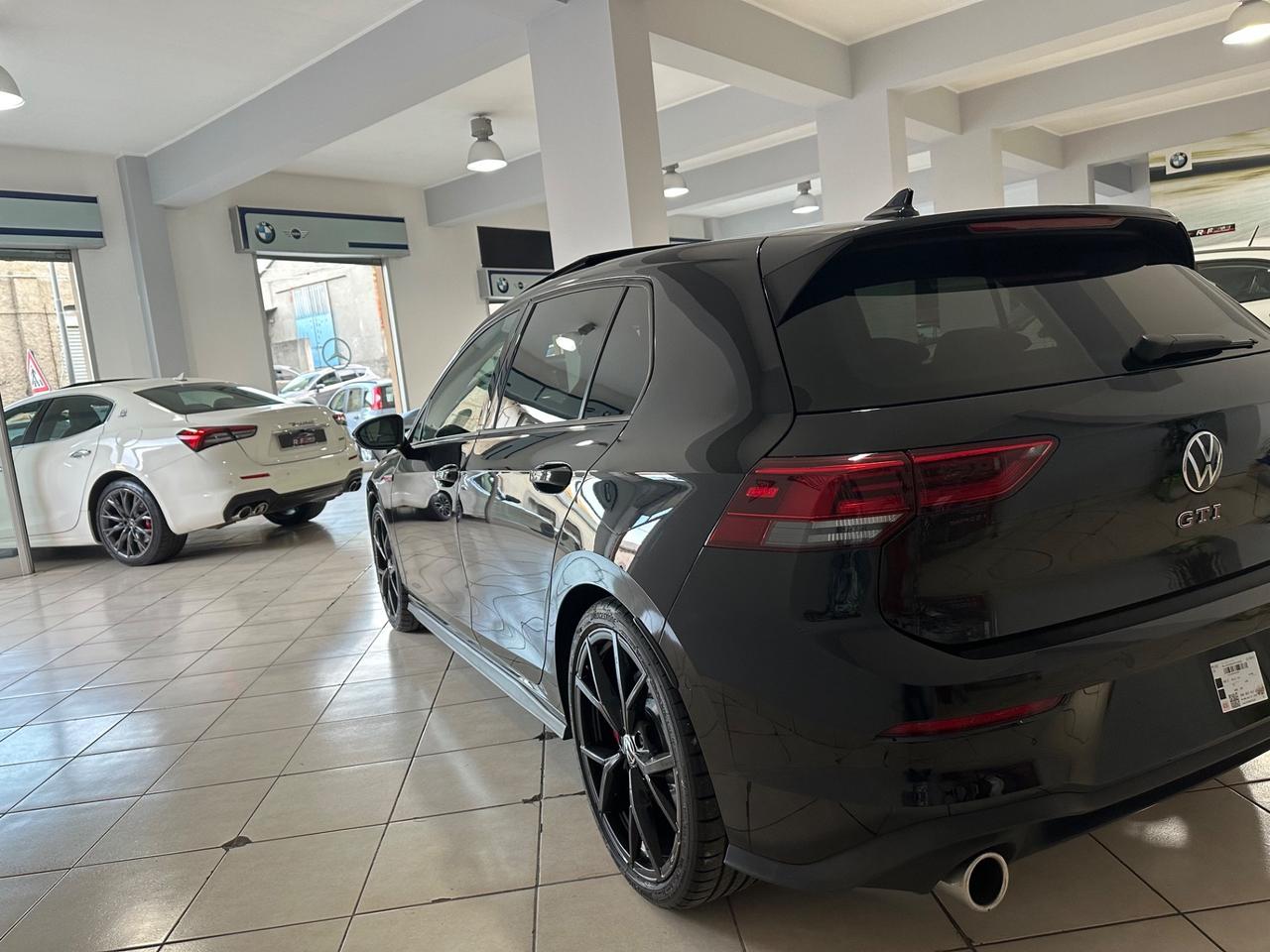 Volkswagen Golf GTI 2.0 TSI