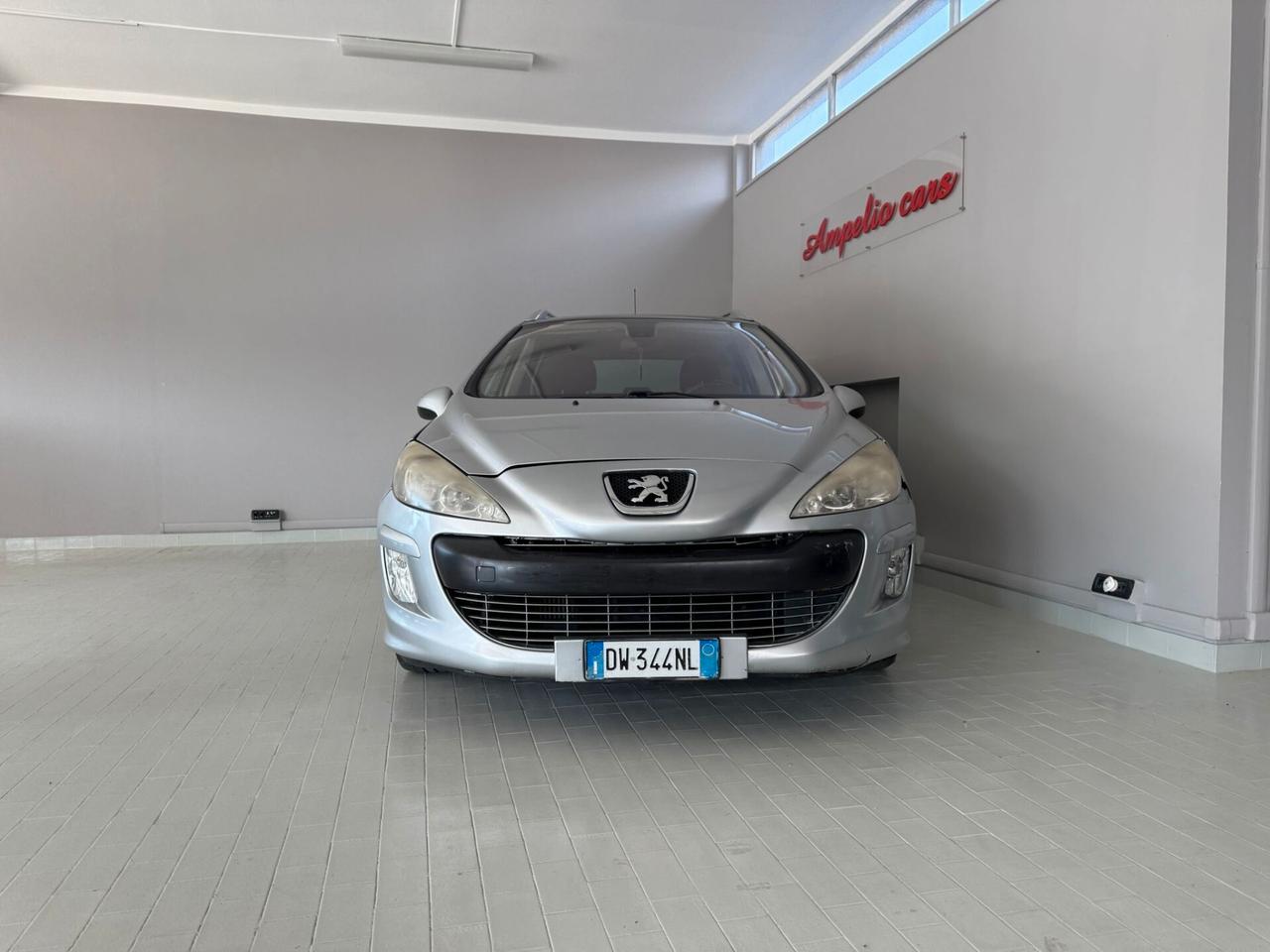Peugeot 308 1.6 HDi 110CV SW Ciel Féline NEOPATENTATI
