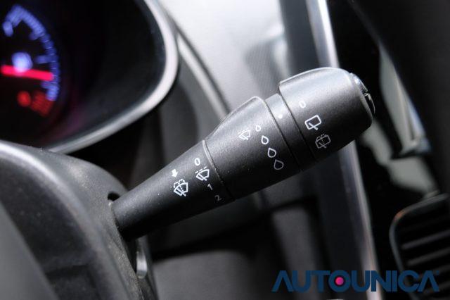 RENAULT Clio DCI 8V 90 CV 5 PORTE LIFE NEOPATENTATI