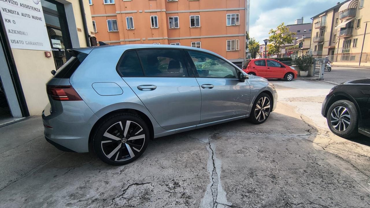 Volkswagen Golf 1.5 TSI eHYBRID 204cv EDITION PLUS DSG