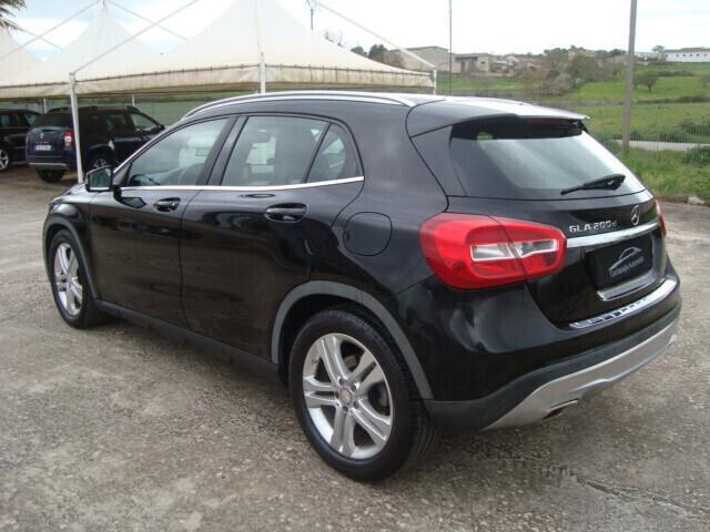 Mercedes-benz GLA 200 d Automatic Sport