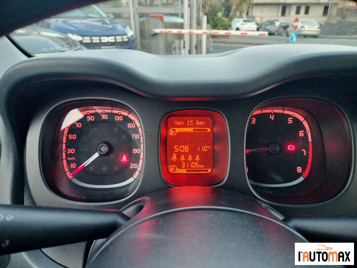 FIAT - Panda 1.0 hybrid s&s 70cv